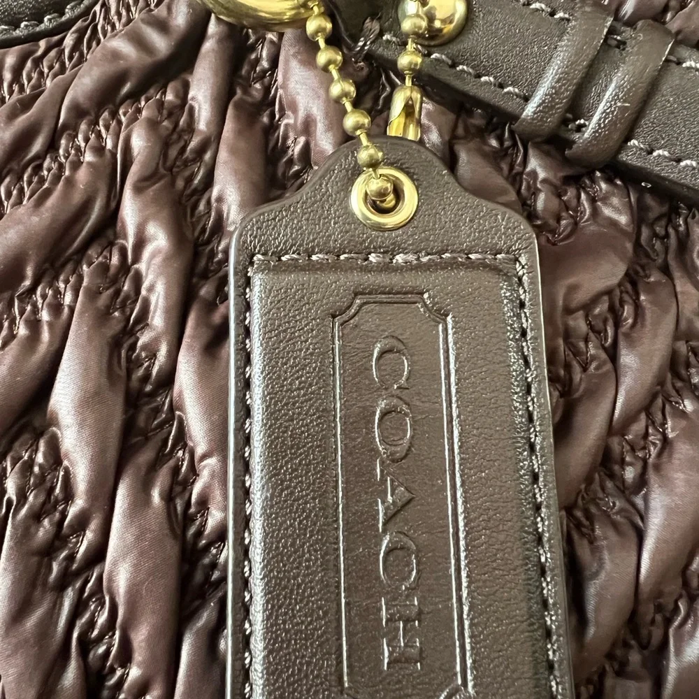 Coach Woven Bag- Pre-Owned - Picture 4 of 5